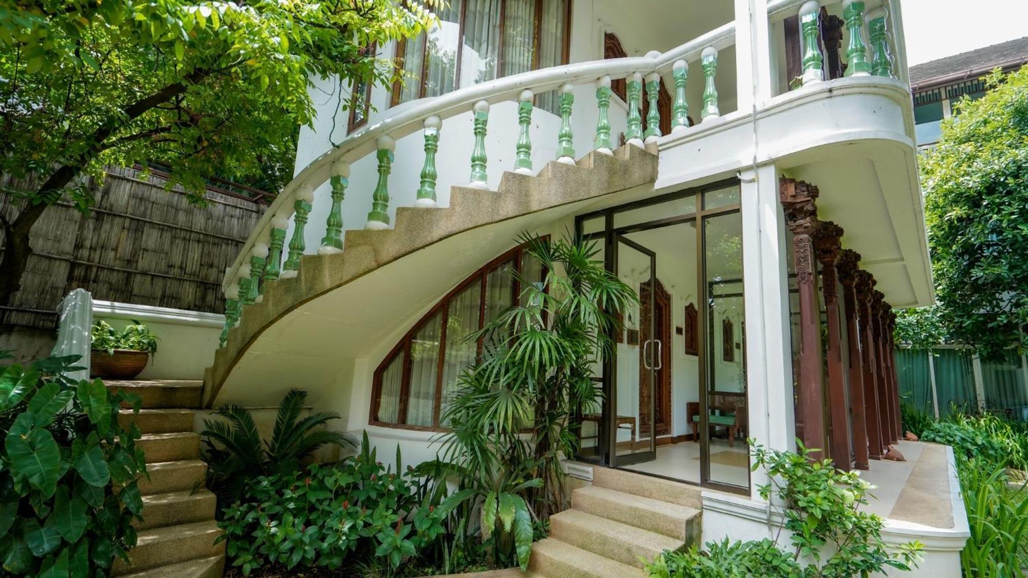 Kodchasri Thani Hotel Chiangmai Csiangmaj Kültér fotó