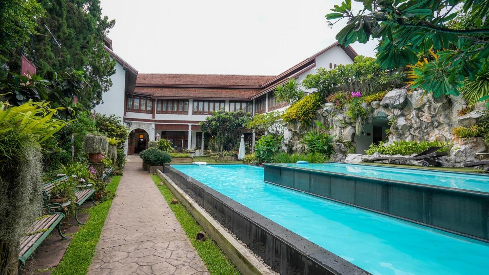 Kodchasri Thani Hotel Chiangmai Csiangmaj Kültér fotó
